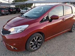 Nissan Note 2014-thumb-21