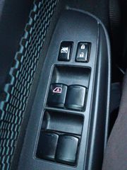 Nissan Note 2014-thumb-35