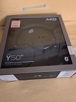 AKG Y50BT. Καινούργιο.