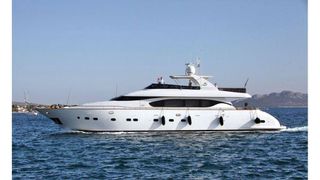 Maiora 2004 27 REFIT 2019 MTU 16V 2000 M91 ΠΡΟΣΦΟΡΑ-thumb-1