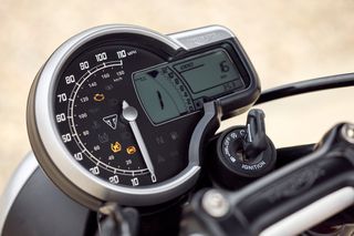 Triumph Speed 400 2025 MY25-thumb-14