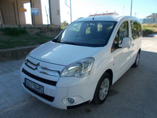 Citroen Berlingo 2011-thumb-2