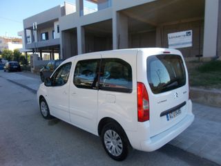 Citroen Berlingo 2011-thumb-5