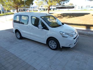 Citroen Berlingo 2011-thumb-10