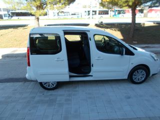 Citroen Berlingo 2011-thumb-13