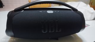 JBL boombox 3