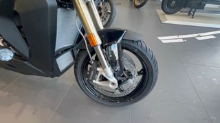 Bmw S 1000 XR 2025 TRIPLE BLACK-thumb-14
