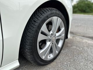 Mercedes-Benz B 200 2016 B200CDI-thumb-8