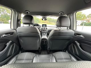 Mercedes-Benz B 200 2016 B200CDI-thumb-10
