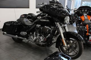 Harley Davidson Street Glide '15 special