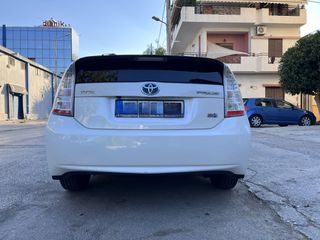 Toyota Prius '10 1.8 HYBRID