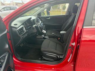 Kia Rio 2017 1.4 Spirit AUTOMATIC-thumb-24