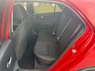 Kia Rio 2017 1.4 Spirit AUTOMATIC-thumb-27