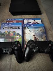 PS4 controllers & games