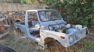 Suzuki Samurai 410 καμπινα μακρυα.