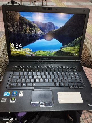 ΠΩΛΕΙΤΑΙ LAPTOP TOSHIBA