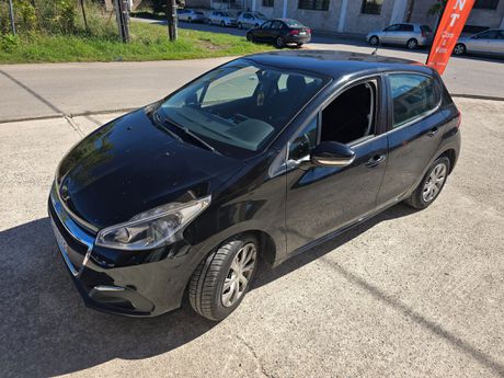 Peugeot 208 '17