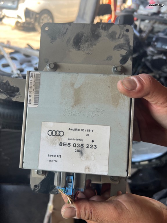 Ενισχυτής Audi A4 γνήσιος