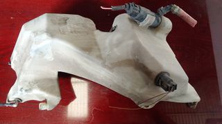 Δοχείο Νερού Υαλοκαθαριστήρων Audi A4 03-2009  8H0955453