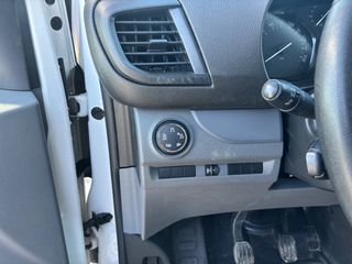 Κλούβα Opel 2022 VIVARO-thumb-7