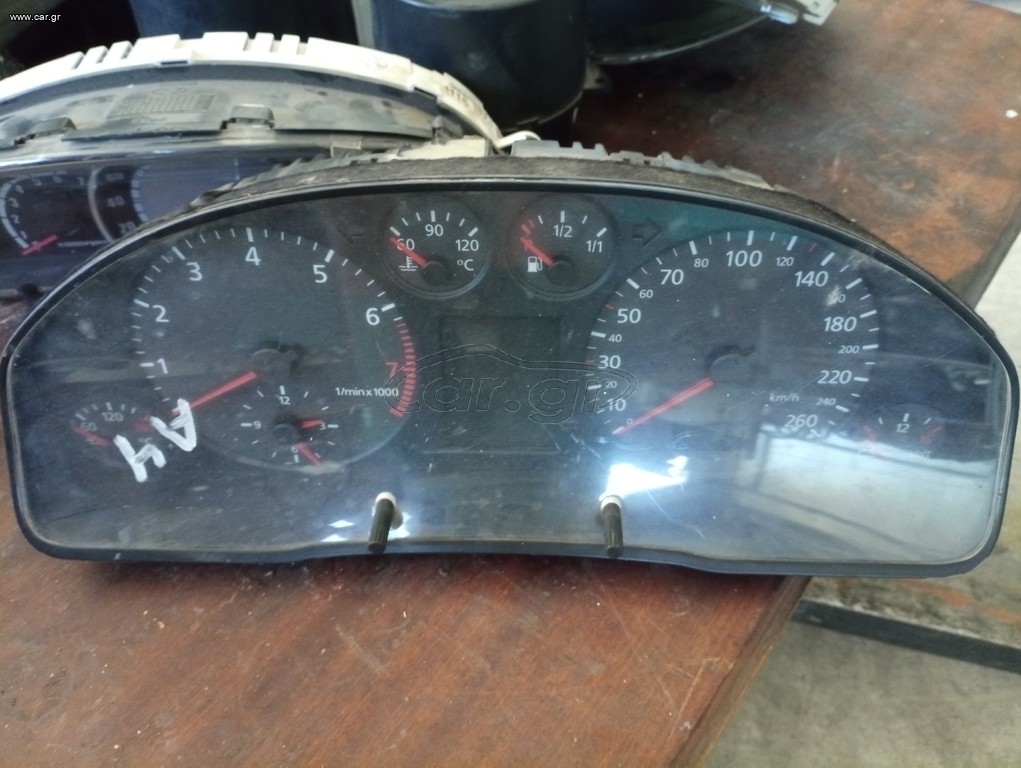 KANTPAN AUDI A4 2000