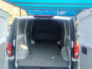 Mercedes-Benz Vito 2020 114-thumb-5