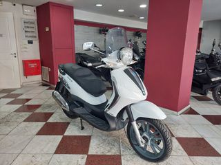 Piaggio Beverly 300i Tourer '10