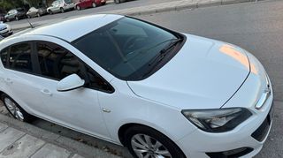 Opel Astra 2014