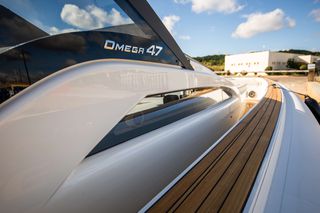 Technohull 2024 Omega 47-thumb-7