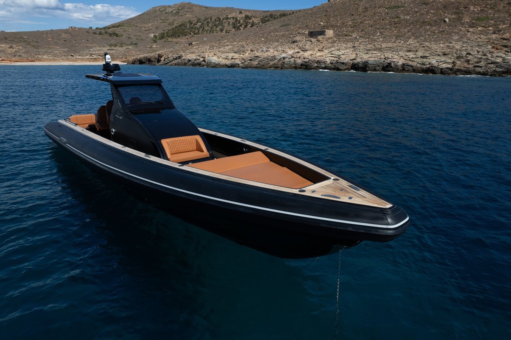 Technohull 2021 Omega 47