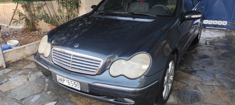 Mercedes-Benz C 200 '03