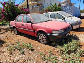 Toyota Corolla Για ανταλακτικα όχι για κυκλοφορία '90