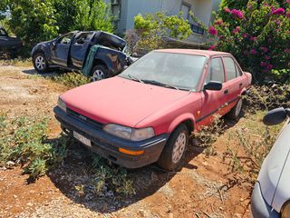 Toyota Corolla Για ανταλακτικα όχι για κυκλοφορία '90-thumb-1