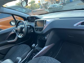 Peugeot 2008 2014 allure 1.2-thumb-11
