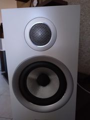 Bowers and Wilkins 707s2