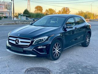 Mercedes-Benz GLA 180 2016