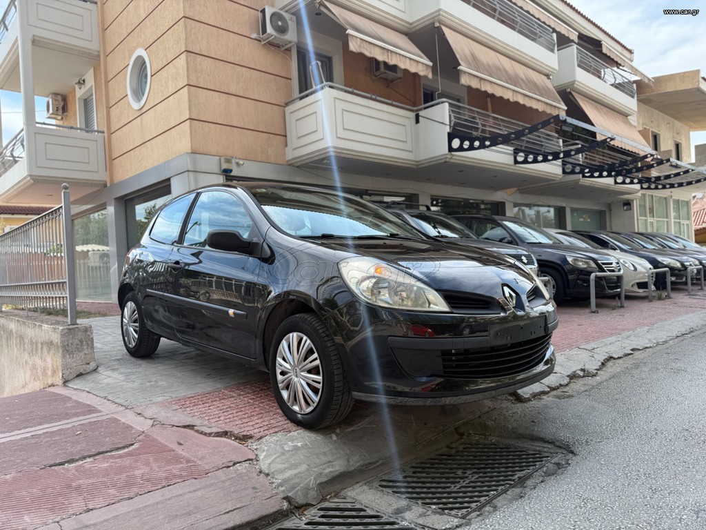 Renault Clio 2006 €500 ΠΡΟΚΑΤΑΒΟΛΗ!!!