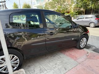 Renault Clio 2006 €500 ΠΡΟΚΑΤΑΒΟΛΗ!!!-thumb-5