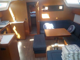 Bavaria 2017 51 Cruiser-thumb-8