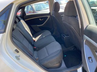 Hyundai i 30 2012 ΕΛΛΗΝΙΚΟ ΒΙΒΛΙΟ ΣΕΡΒΙΣ-thumb-11