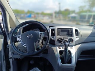Nissan NV 200 2013 EVALIA-thumb-8