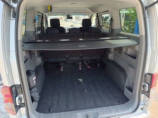 Nissan NV 200 2013 EVALIA-thumb-21