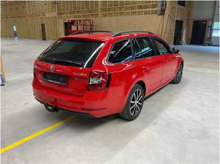 Skoda Octavia '19 COMBI 2,0TDI STYLE PANORAMA