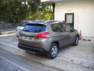 Peugeot 2008 2015 PureTech 82 Style Edition-thumb-3