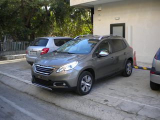 Peugeot 2008 2015 PureTech 82 Style Edition