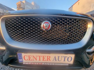 Jaguar F-Pace 2017 20d R-Sport AWD-thumb-21