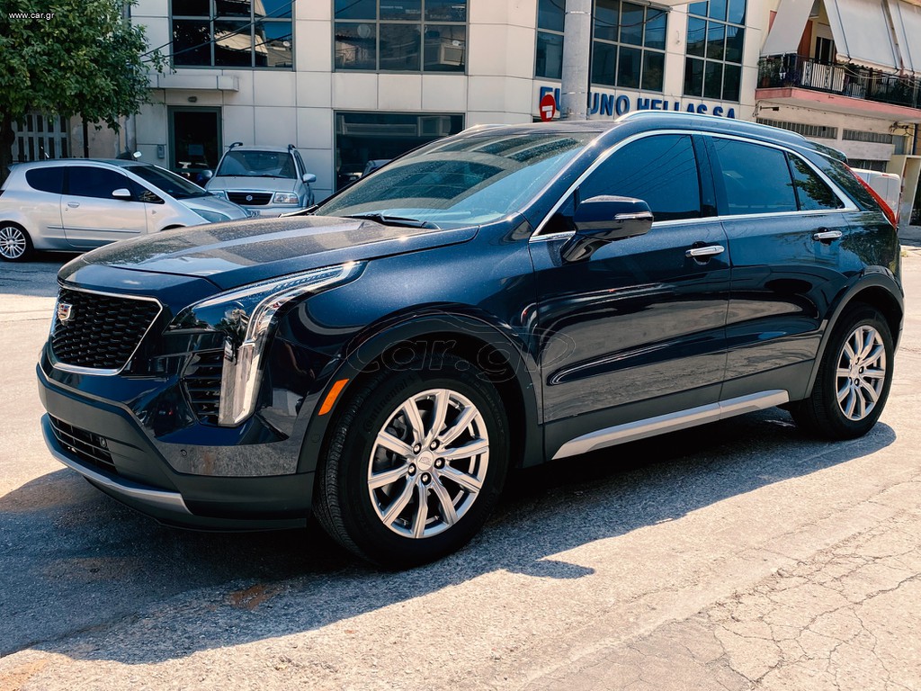 Cadillac XT4 2022 Premium Luxury