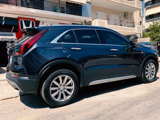 Cadillac XT4 2022 Premium Luxury-thumb-3