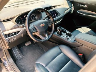 Cadillac XT4 2022 Premium Luxury-thumb-4