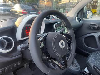Smart ForTwo 2018-thumb-9
